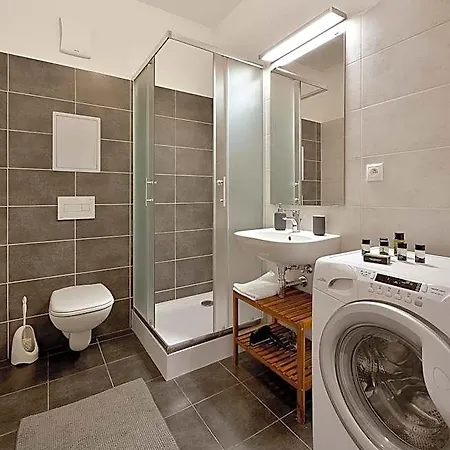מלון Charming & Cozy Ambiente