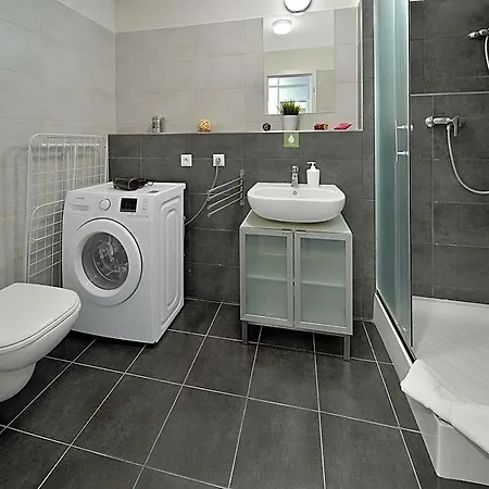 Charming & Cozy Ambiente 3* ברטיסלאבה