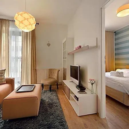 Charming & Cozy Ambiente 3* Bratislava