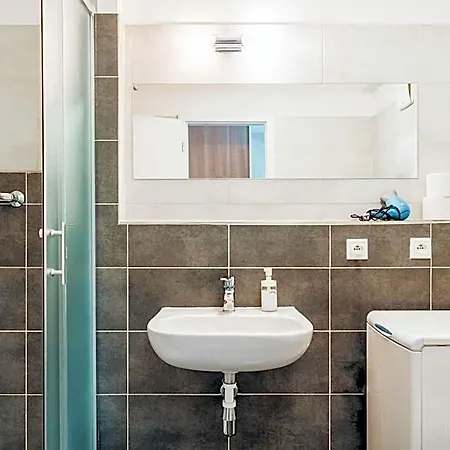 Charming & Cozy Ambiente 3* Bratislava